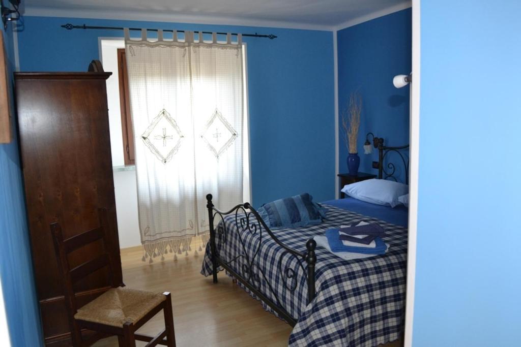 Maison Sam' Suffy Challand Saint Victor Room photo